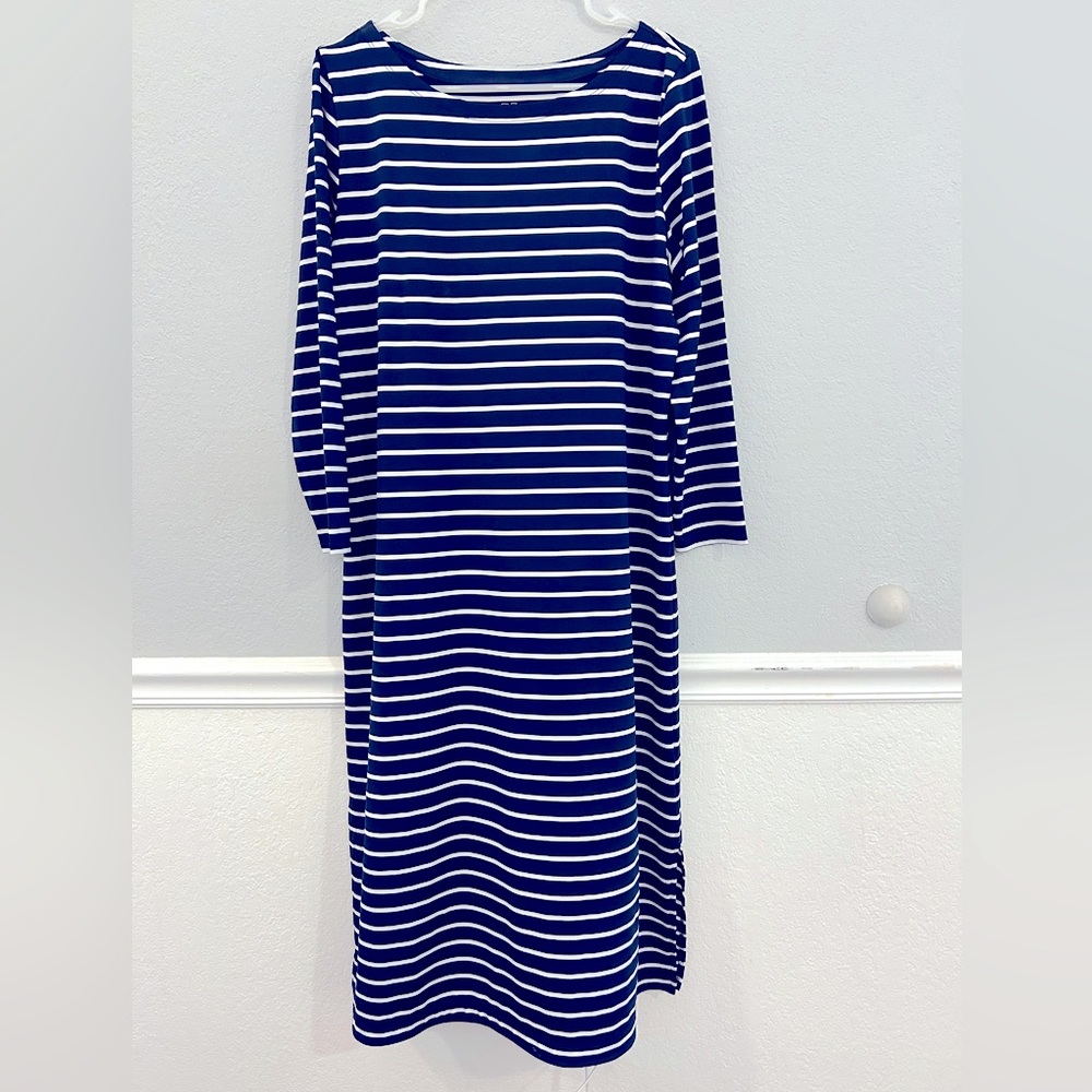 Vineyard Vines Sankaty Navy and White Stripe Midi Dress, large, only worn once!